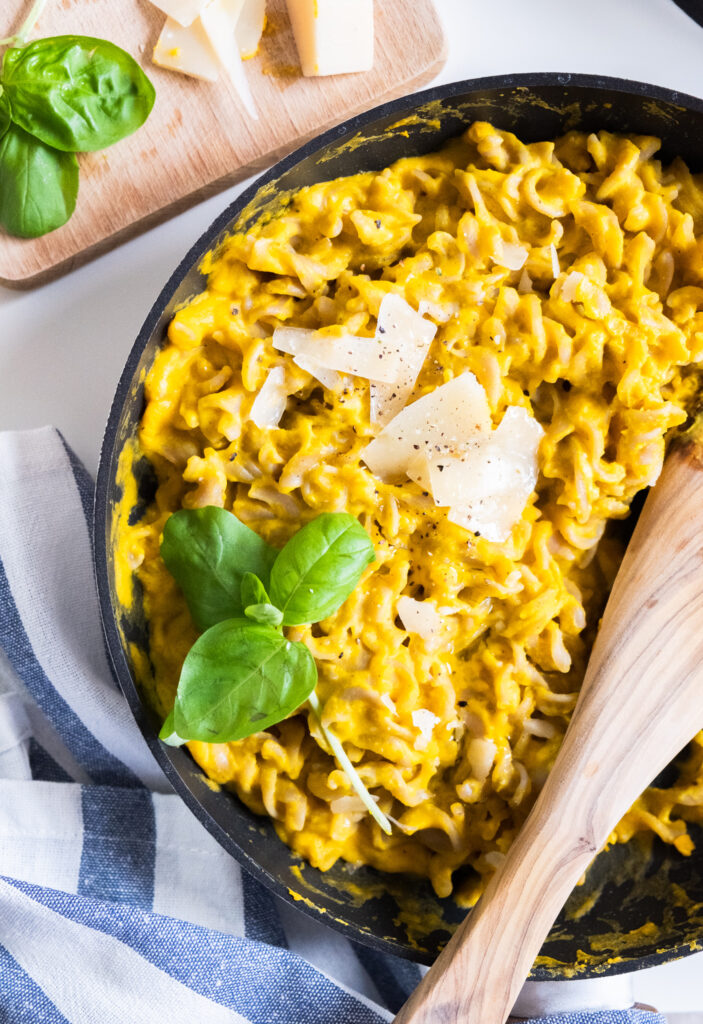Easy Pumpkin Pasta Sauce – TastyOm
